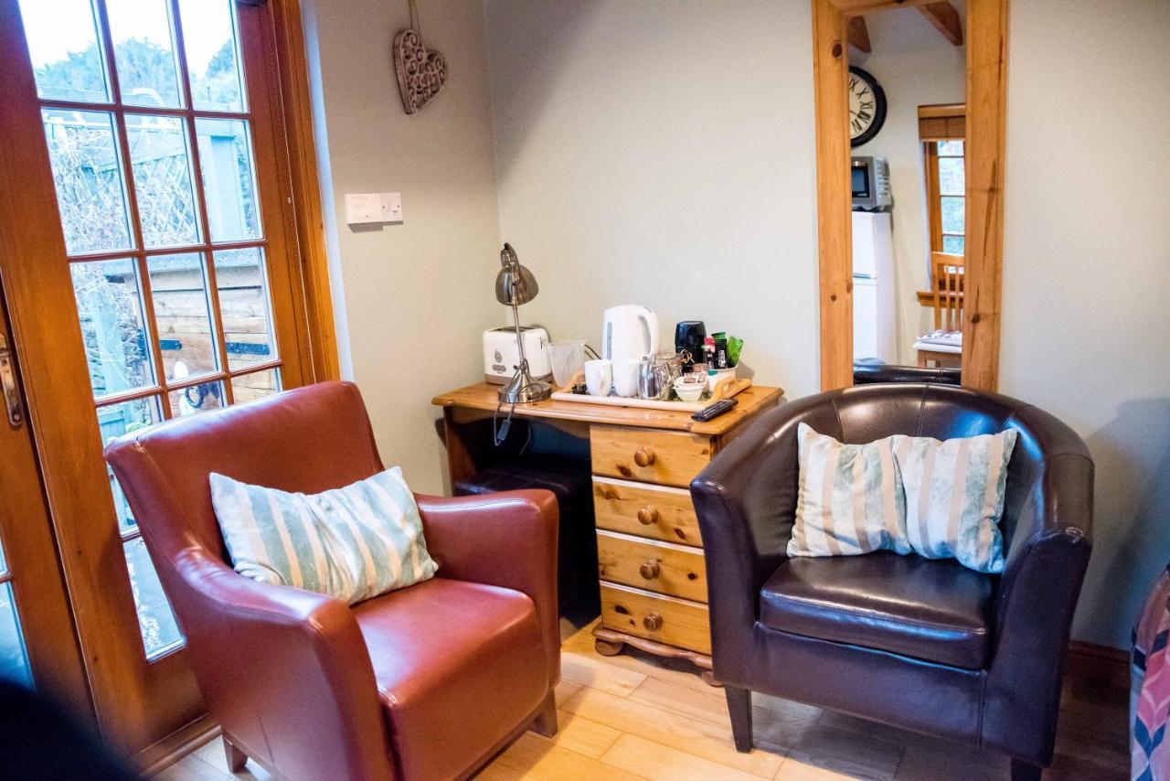 Kirkstyle Hideaway Acomodação com café da manhã Arbroath Exterior foto