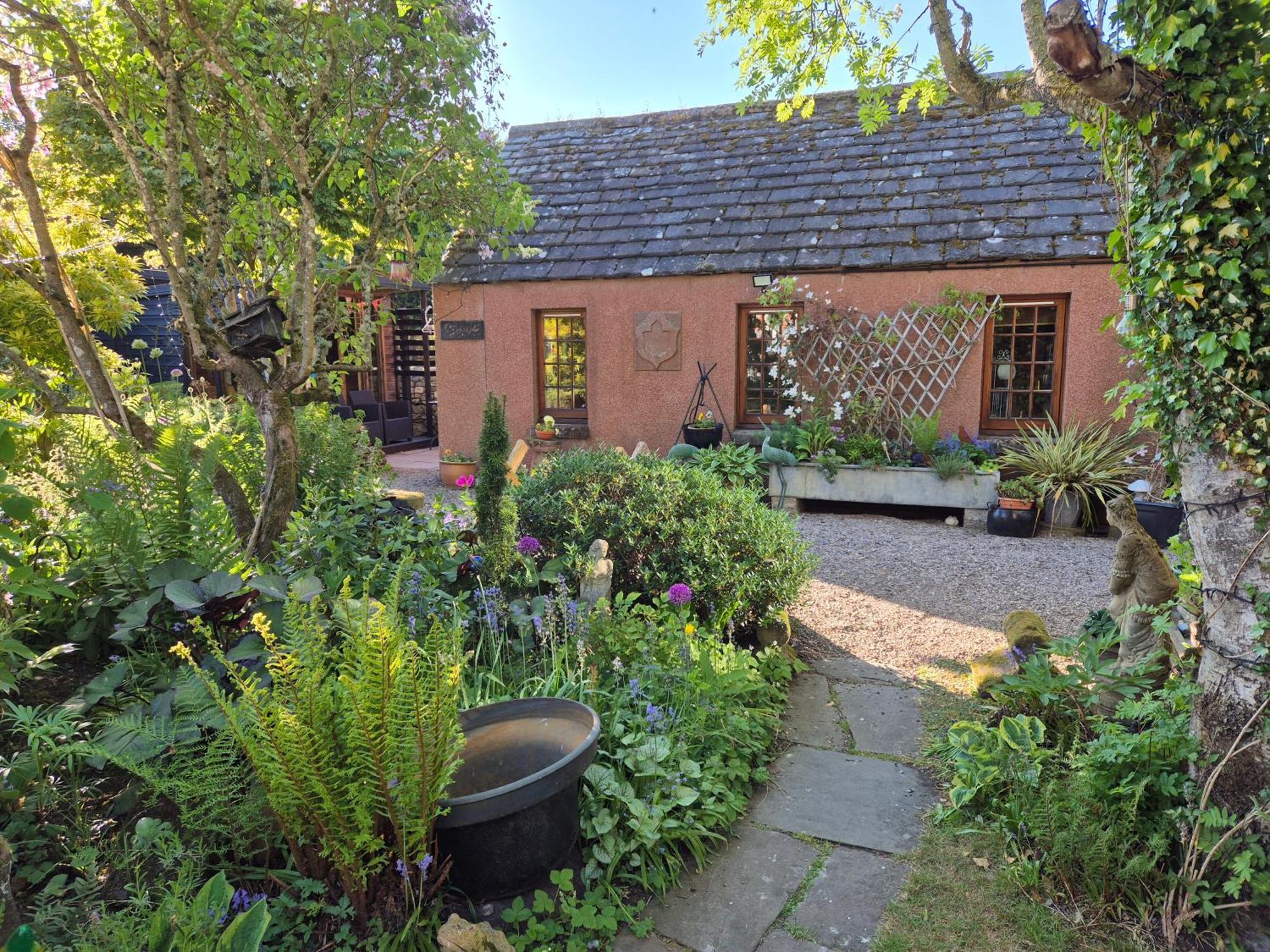 Kirkstyle Hideaway Acomodação com café da manhã Arbroath Exterior foto